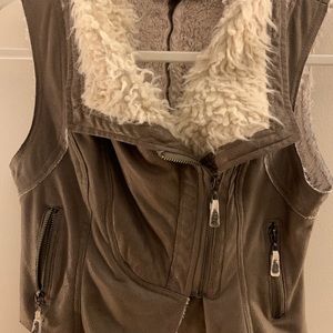 Vegan Lined Zipper Vest